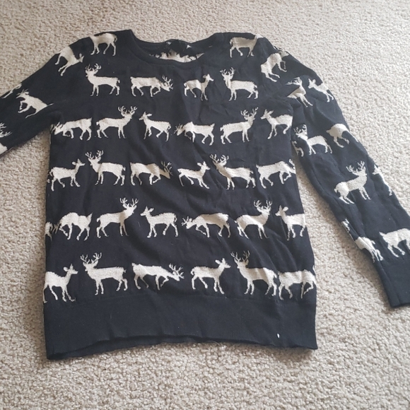 Black deer sweater - Picture 1 of 1